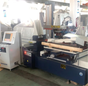 Máquina de Corte por Hilo CNC EDM de Alta Precisión con Servomotor PLC y Motor, DK7745, Alta Velocidad para Metal, Bajo Precio - Product Image 3
