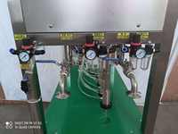 Machine de remplissage et de bouchage de bouteilles de bière Supermax, acier inoxydable, moteur pneumatique, fonctionnement semi-automatique, garantie 1 an, CE ISO