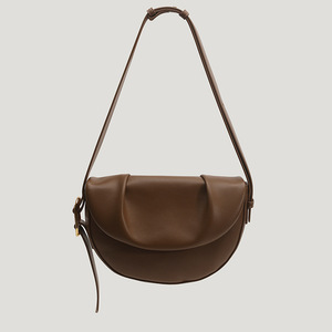 Bolso de Hombro Tipo Silla de Montar con Pliegues de Cuero Vacuno para Mujer, Nuevo Modelo 2025, Primavera-Verano, Bolso Pequeño Cruzado - Product Image 1