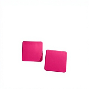 Boucles d'oreilles uniques en résine faites à la main pour femmes, boucles d'oreilles pendantes modernes et colorées, accessoires de bijoux légers et artistiques pour tenues décontractées et - Product Image 1