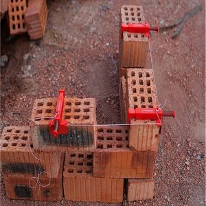 Promotional Price Small Construction Machinery Bricklaying Tile Setter <b>Manipulator</b> Fixing Devices Pair Masonry Worker's - Product Image 4