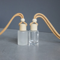 Bouteille en verre transparente mate de 12 ml avec bouchon à vis en bois, dentelle beige, diffuseur de parfum pour voiture suspendu au rétroviseur, cylindre