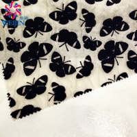Matière première personnalisée daim tricot papillon polyester spandex maille impression troupeau tissu textile design pour vêtements uniforme robe