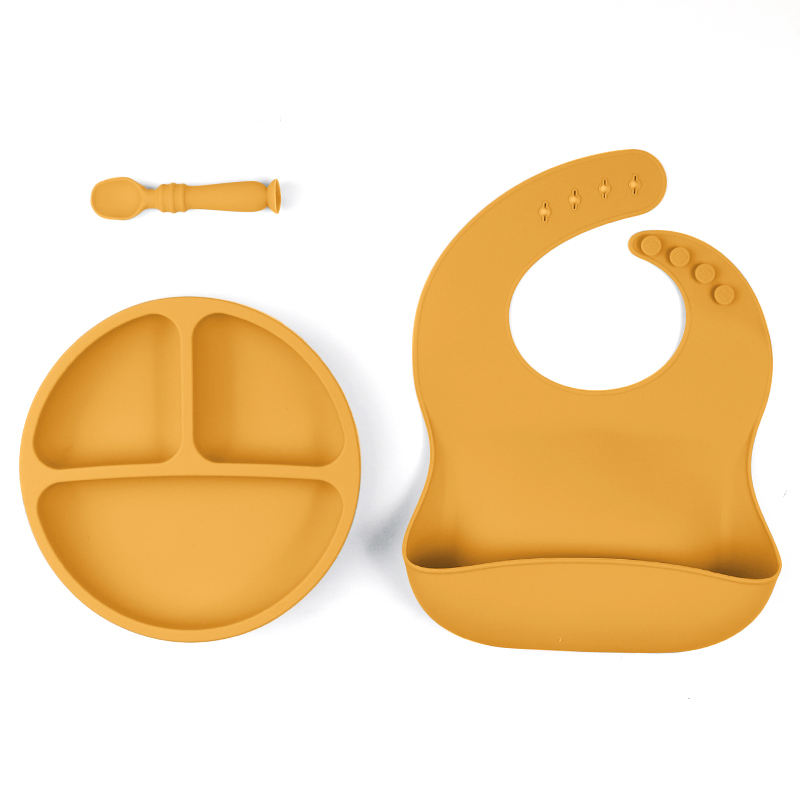 baby plate+baby bib+spoon (choose one from three)