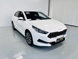 K3 2021 Économe en Carburant avec Moteur 1.5L, Transmission CVT, Berline Spacieuse, Voiture Familiale Abordable - Product Image 2