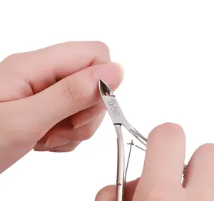 角质层修剪器指甲角质层切割器钳不锈钢钳，带锋利刀片和双弹簧，用于指甲护理修脚