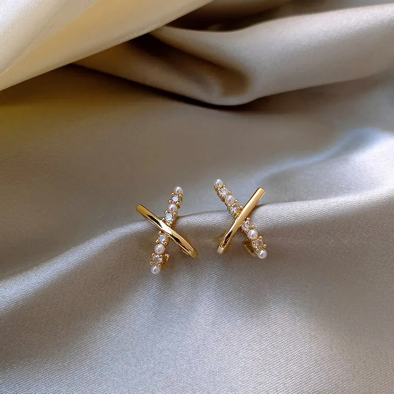 Korean fashion crystal diamond 18k gold plated cross pearl zircon 925 silver needle stud earrings