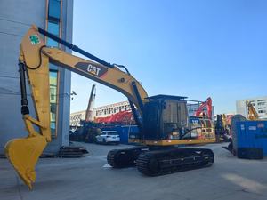 Excavatrice d'occasion 320D, modèle 2024, 20 tonnes, fabriquée au Japon, avec godet de 1,0 m³, moteur hydraulique, chenilles, pour travaux de construction - Product Image 2