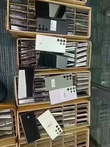 All'ingrosso di seconda mano <span class=keywords><strong>galaxy</strong></span> <span class=keywords><strong>S10</strong></span> <span class=keywords><strong>S10</strong></span> Plus cellulare originale usato elettronica 8GB RAM supporta reti cellulari GSM e CDMA - Product Image 3