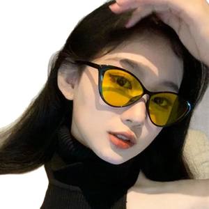 Gafas ultraligeras para miopía con forma de ojo de gato, montura de PC, índice refractivo 1,50, protección UV, cambio de color, bloqueo de luz azul para mujer, noche - Product Image 4
