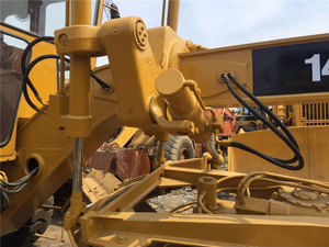 Niveleuse Caterpillar 140H reconditionnée, modèle 2018, 2500 heures, poids 21000 kg, aspect impeccable, bonne étanchéité, sans défauts. - Product Image 5