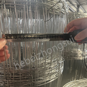 Clôture de ferme galvanisée à chaud en vente directe d'usine, durée de vie de 20 ans, clôture <span class=keywords><strong>pour</strong></span> bétail, clôture de champ <span class=keywords><strong>pour</strong></span> la sécurité agricole - Product Image 4