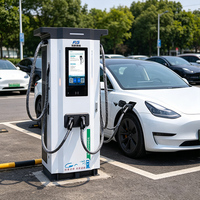Chargeur rapide DC double pistolet 480 kW pour véhicules électriques, monté au sol, OCPP 1.6J avec grand écran publicitaire et réseau 4G pour station de recharge de bus et camions