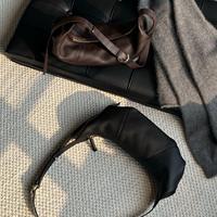 Sac Hobo de Luxe en Cuir Pleine Fleur Litchi 2026 pour Femme 36x15x7cm Doublure Polaire Sac à Bandoulière Designer Spacieux
