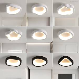 Plafonnier LED moderne minimaliste IP65 avec télécommande, style crème, en acrylique et fer, à montage en surface, pour couloir, entrée, hall d'entrée - Product Image 3