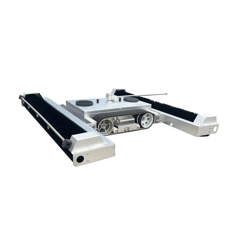 Autonomous Tracked Solar Panel Cleaning Robot Wireless Charging IP65 ...