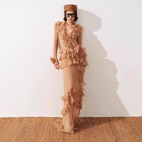 Sommer Neuheiten Kleid Damenmode Kaffee farbener V-Ausschnitt Langärmliges mehr schicht iges Rüschen-Design-Kleid für den täglichen Urlaub