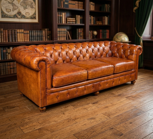 โซฟาเชสเตอร์ฟิลด์หนังแท้สุดหรู สำหรับห้องนั่งเล่นระดับพรีเมียม เหมาะสำหรับงานปาร์ตี้ งานอีเว้นท์ และให้เช่าสำหรับพักผ่อน - Product Image 1