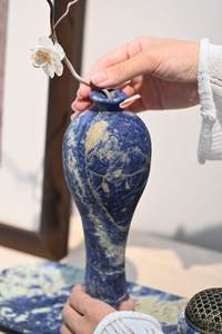 Jarrón de mármol azul boliviano hecho a mano de primera calidad, decoración artística elegante para sala de estar y dormitorio - Product Image 5