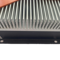 Chargeur de batterie au lithium pour véhicules électriques, économique, 10,0 kW, 48 V, 180 A, efficacité typique ≥92 %, refroidissement par ventilateur, IP67, contrôle par bus CAN