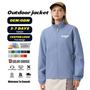 เสื้อแจ็คเก็ตผู้ชายแบบ Soft Shell คอตั้ง ผลิตจากโพลีเอสเตอร์ กันน้ำ กันลม ปักโลโก้ตามสั่ง เหมาะสำหรับฤดูหนาวและกิจกรรมกลางแจ้ง - Product Image 2