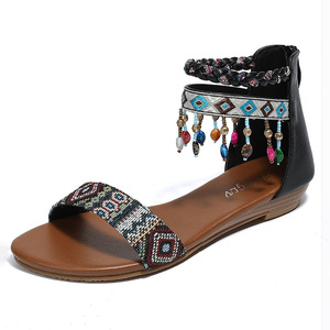 Sandales compensées confortables d'été pour femme, style bohème, à talon bas, ornées de strass et de perles, à bout ouvert, avec bride cheville et talon compensé - Product Image 5