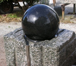 <span class=keywords><strong>Fontaine</strong></span> d'eau à <span class=keywords><strong>boule</strong></span> roulante extérieure en <span class=keywords><strong>pierre</strong></span> de granit chinoise Fengshui, sphère flottante, carte du monde - Product Image 2