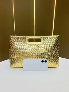 Sac de soirée moderne en cuir PU doré pour événements formels - Product Image 2