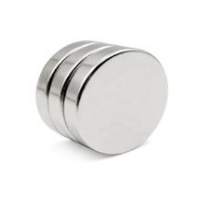 Disco de forma redonda de <span class=keywords><strong>neodimio</strong></span> <span class=keywords><strong>n52</strong></span>, insignia del alfabeto, imanes planos finos/imán de disco de <span class=keywords><strong>neodimio</strong></span> con revestimiento de plástico - Product Image 4