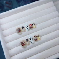 [257] Faux ongles à presser courts, faits main, motif cochonnet rose fleurie de dessin animé, finition effet armure, pour automne-hiver