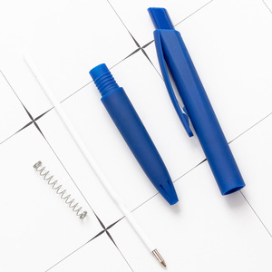 Matte Kết Cấu Nhựa Bút Bi Với Hình Tam Giác Và Tròn Hình Chữ Nhật Bút Thùng Khuyến Mại Quà Tặng Quảng Cáo Bóng Bút - Product Image 4