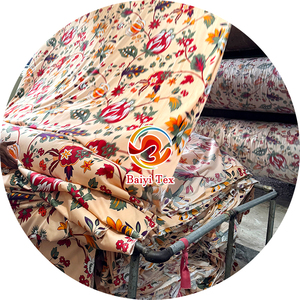 Tissu 100 % polyester à prix usine pour parure de lit, taie d'oreiller, housse de couette, textile de maison, tissu imprimé par dispersion - Product Image 4