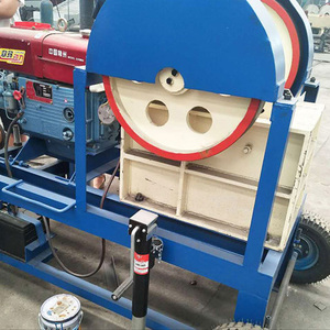 Petite installation de concassage à mâchoires portable à moteur diesel pour l'industrie minière - Product Image 3