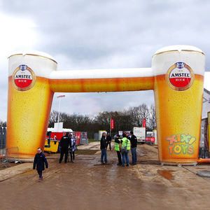 Grand <span class=keywords><strong>ballon</strong></span> gonflable de chope de bière pour les événements de l'Oktoberfest, modèle gonflable en <span class=keywords><strong>verre</strong></span> Big Blow Up pour Beerfest - Product Image 4