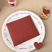 Autocollants Cœur à Carreaux Vintage avec Adhésif Thermofusible et Matériau PE pour la Pâtisserie et les Biscuits Faits Main