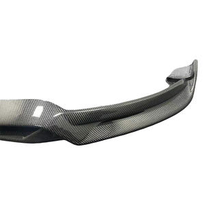 ลิ้นหน้าคาร์บอนไฟเบอร์แท้ทรง R1 สำหรับรถยนต์ CLA-Class W117 C117 ปี 2013-2020 - Product Image 3
