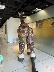 Girafe gonflable géante de 3 m de haut sur le thème de la jungle, du cinéma ou du zoo, pour la promotion et la décoration - Product Image 5