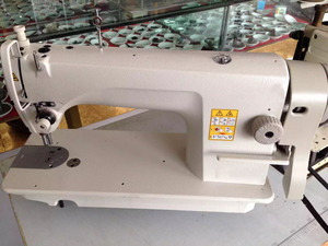 Second <b>Hand</b> Used Jukis DDL 8700 Lock <b>Stitch</b> <b>Machine</b> Sewing <b>Machine</b> - Product Image 4
