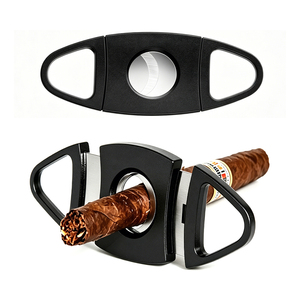 Coupe-cigares en plastique noir Perfect Products, perforateur de cigares manuel et coupe-cigarettes pour cadeaux de fête - Product Image 2
