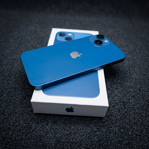 <span class=keywords><strong>iPhone</strong></span> 13 Usato di Grado A+ Originale, Smartphone Ricondizionato Sbloccato di Fabbrica 5G 256GB, Telefono Cellulare Usato per <span class=keywords><strong>iPhone</strong></span> 13 - Product Image 2