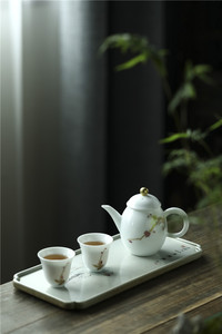 Service à thé Kung Fu en porcelaine blanche élégante, mini, peint à la main, avec des paillettes dorées - Product Image 2