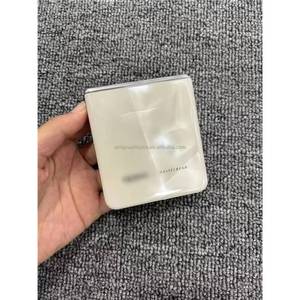 OPPO Find N2 Flip 5G Smartphone Pieghevole 2022 - Dimensity 9000+, 8GB+256GB, AMOLED 6.8" 120Hz, Fotocamera 50MP, Versione Globale - Product Image 5