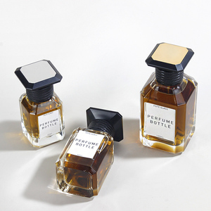 Chai nước hoa vuông sang trọng dành cho nữ, nắp đen, 30ml <span class=keywords><strong>50ml</strong></span> 100ml, chai xịt thủy tinh kèm bao bì - Product Image 2