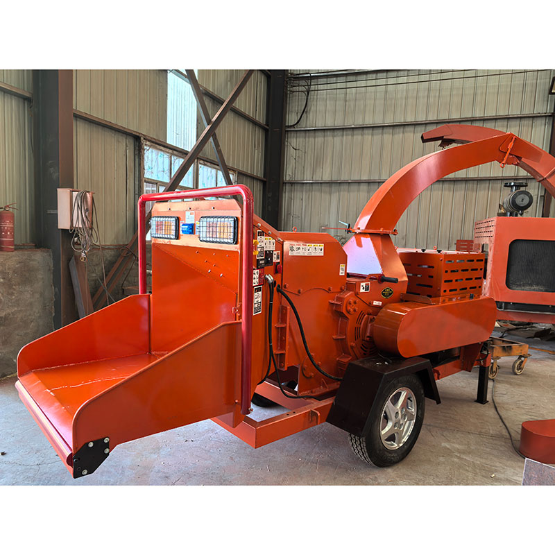 commercial wood chipper