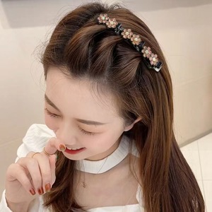 The new double-layer bangs rhinestone <b>braided</b> hairpin bangs clip broken hair finishing artifact side clip hairpin headdress - Product Image 3