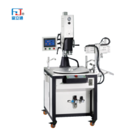 Machine de soudage par ultrasons à déchargement automatique de plateau tournant, augmentation de l'efficacité, vitesse contrôlable avec bras mécanique de table rotative