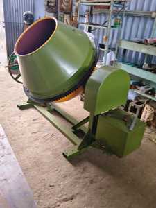 Bétonnière 7/5 Cft avec moteur 3 HP, type lit de chantier - Product Image 3