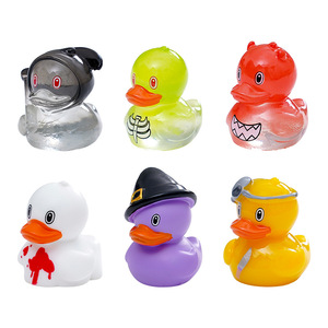 Figura de Patito Amarillo Transformable de Halloween, Accesorio de Decoración DIY para Coche y Escritorio - Product Image 1