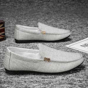 Nouvelles chaussures de course décontractées pour hommes printemps/été automne - Version coréenne tendance pour jeunes - Légères et respirantes - Product Image 3