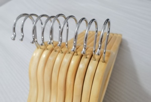 OWENTEK Appendiabiti Classico in Legno a Singolo Livello di Alta Qualità <span class=keywords><strong>per</strong></span> Adulti e <span class=keywords><strong>Bambini</strong></span>, Organizzatore <span class=keywords><strong>per</strong></span> Bagno - Product Image 6